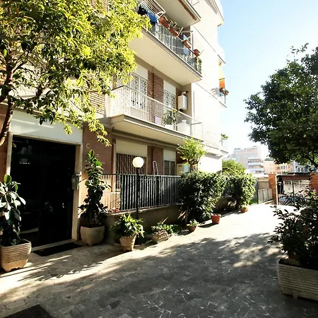 Monteverde Bright With Garage Apartment Rome